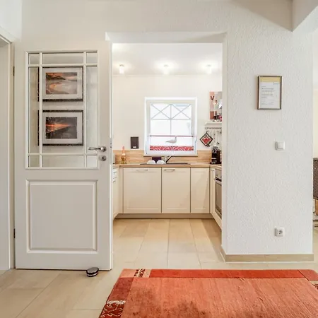 Min Suenn Im Gruenen Winkel *